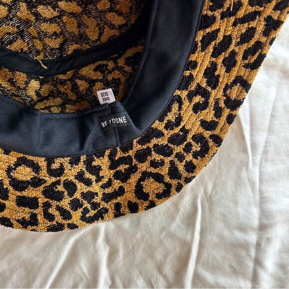 RE/DONE Bucket Hat— NWOT - Picture 4 of 4
